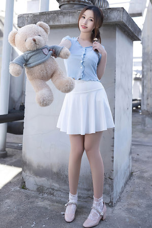 高冷会长被校霸浇灌的日常小说结局